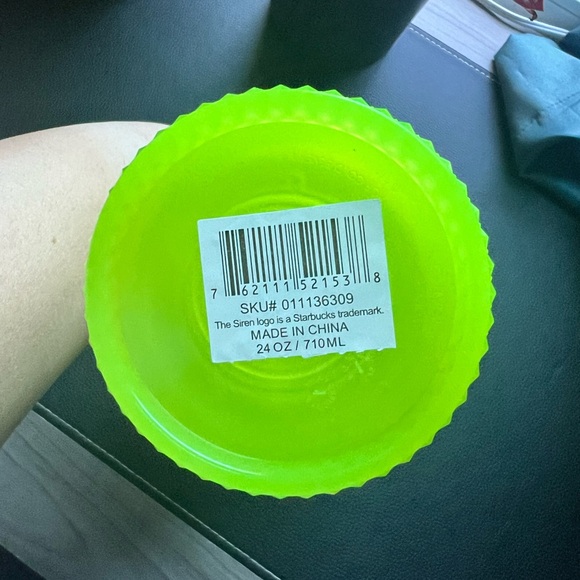 New Starbucks Tumbler - glow in the dark- limited edition- 24oz - Picture 3 of 5